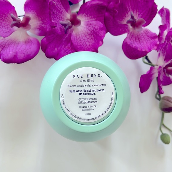 Rae Dunn Insulated Stainless Steel Wine Glass with lid - Picture 4 of 4